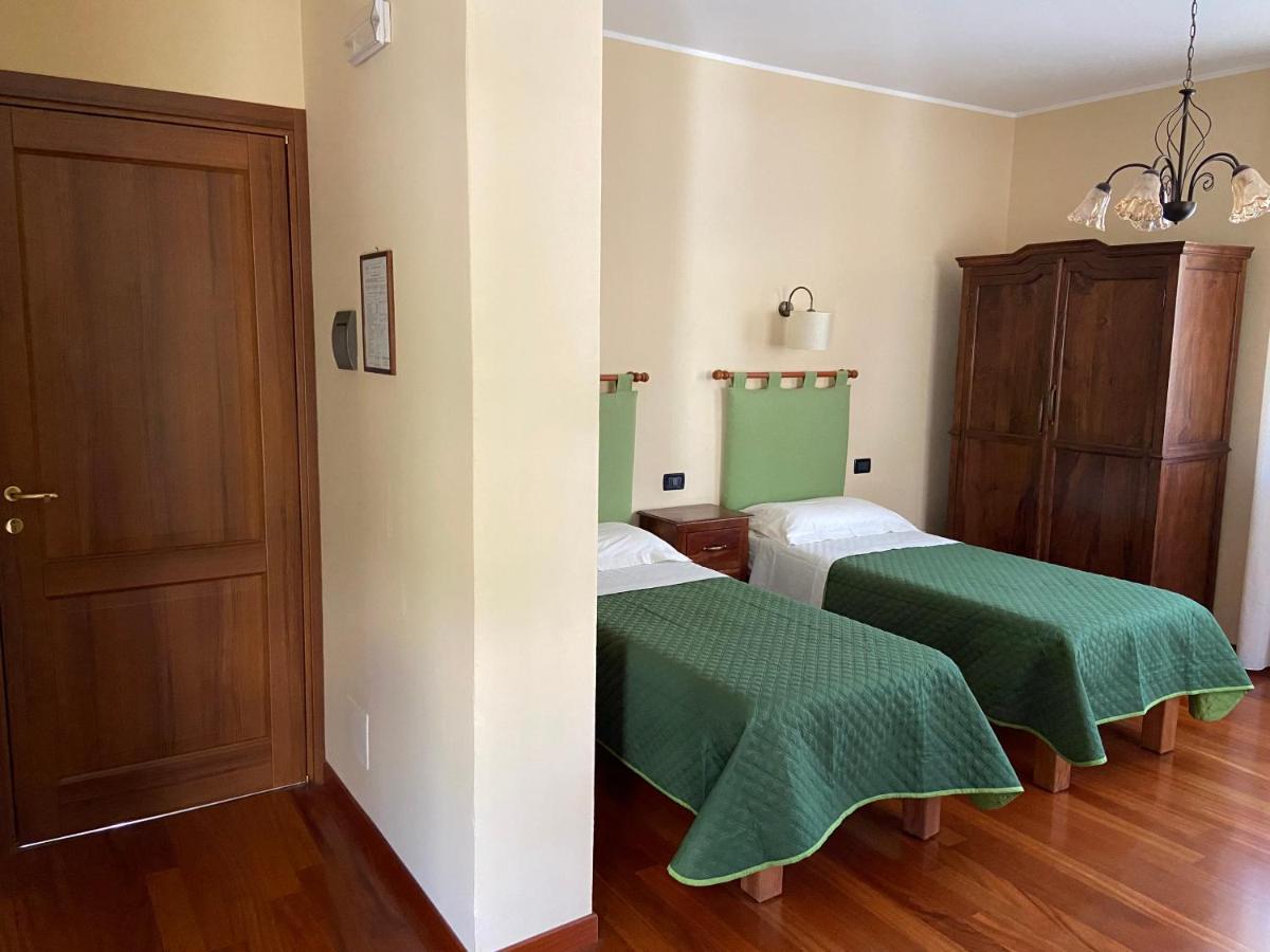 Bed and Breakfast La Via Del Sole Суза Экстерьер фото