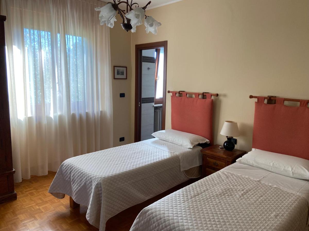 Bed and Breakfast La Via Del Sole Суза Экстерьер фото