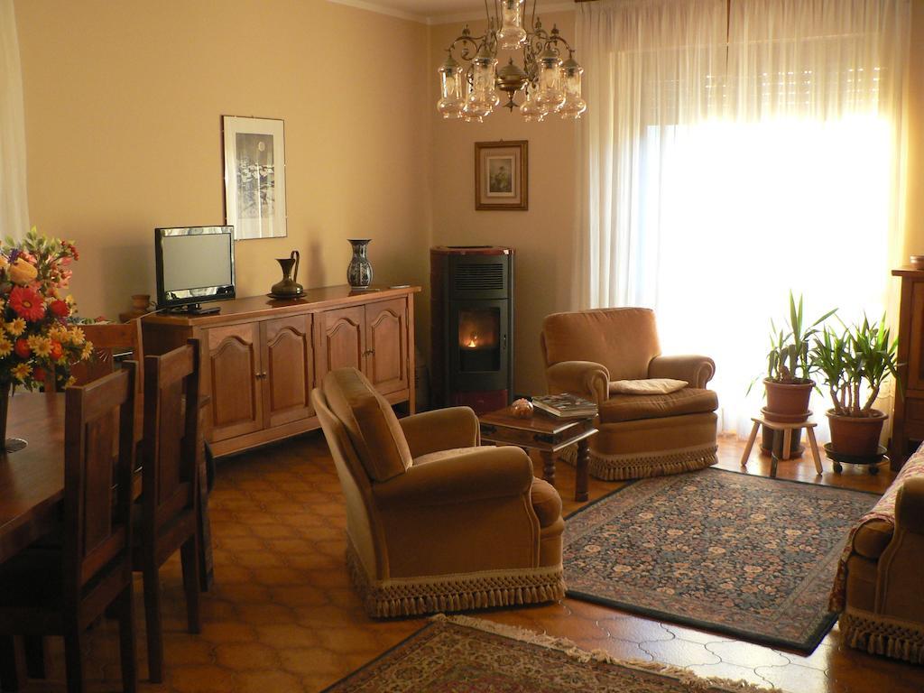 Bed and Breakfast La Via Del Sole Суза Экстерьер фото